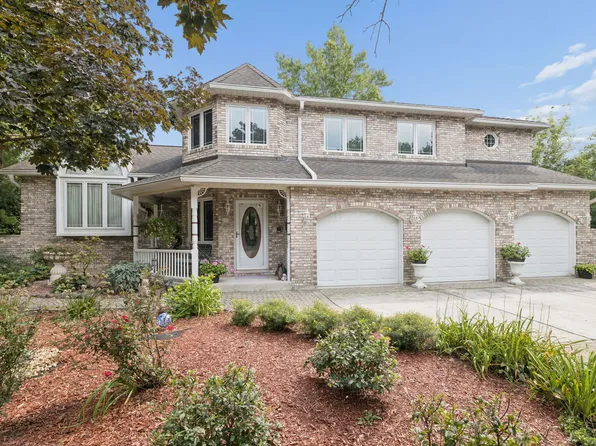11415 Plattner Dr, Mokena, IL 60448