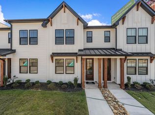 1194 N Pleasantburg Dr, Greenville, SC 29607