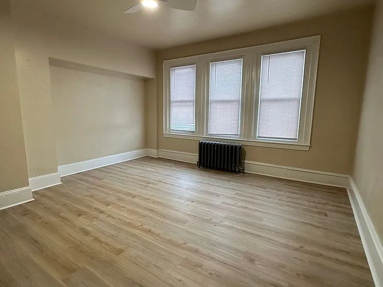 1306 West Hunting Park Avenue — Photo 10