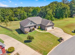 814 Iron Wood Cir, Clarksville, TN 37043