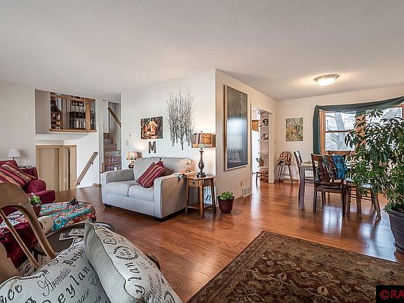 5th image of 1110 Woodland Ave