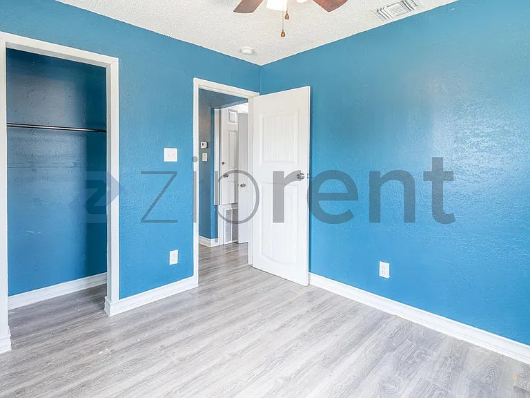 1411 Sanco St — Photo 17