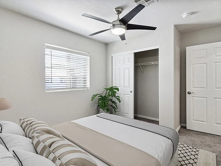 Loma Vista — Photo 17