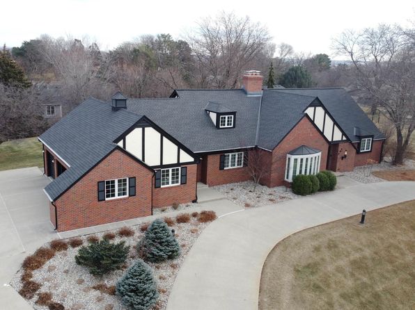 204 Westridge Dr, Norfolk, NE 68701