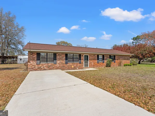 395 Magnolia St, Folkston, GA 31537