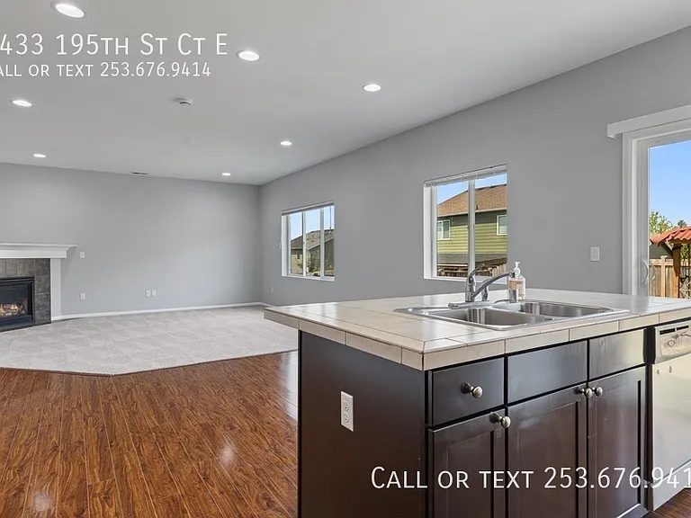 2433 195th Street Ct E — Photo 8