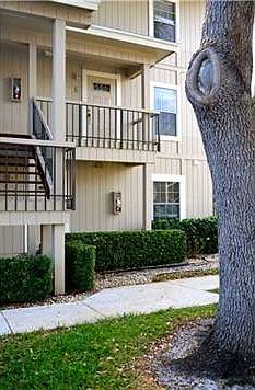 1st image of 18450 SE Wood Haven Ln APT K