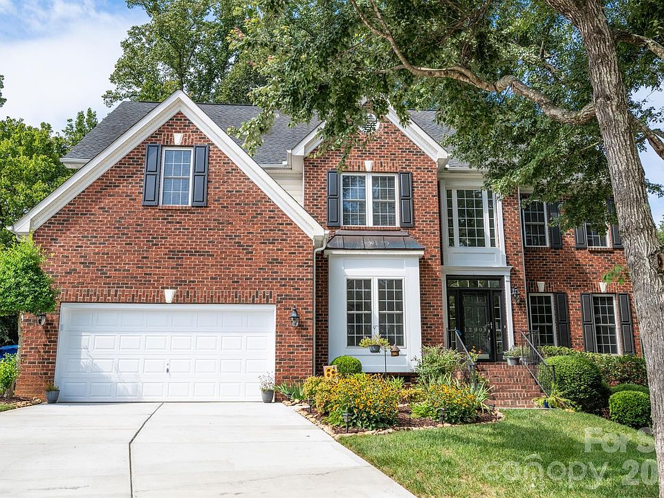 1st image of 12004 Cobham Ct