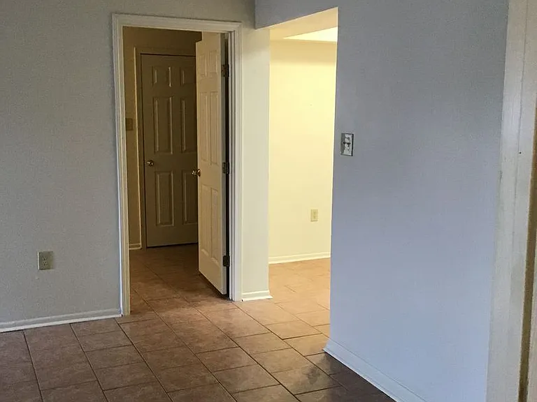 8515 Leake Ave #A-D — Photo 21