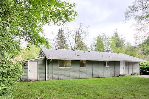 2nd image of 6203 NE 202nd St