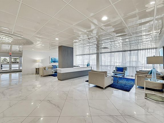 4th image of 3850 Galt Ocean Drive #102