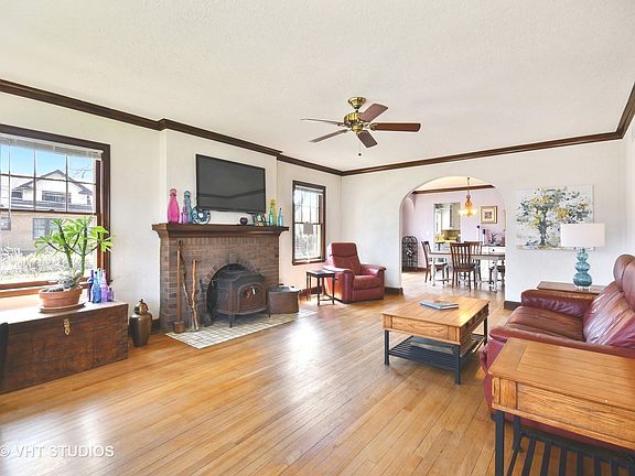 Huge Living Rm w/Masonry FP converted to WB Stove