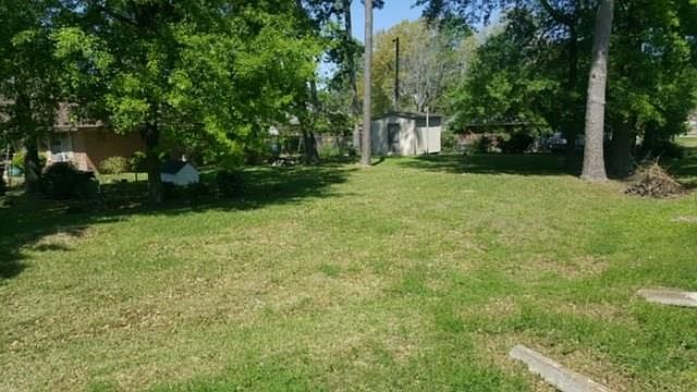 2nd image of 2636 Druid St