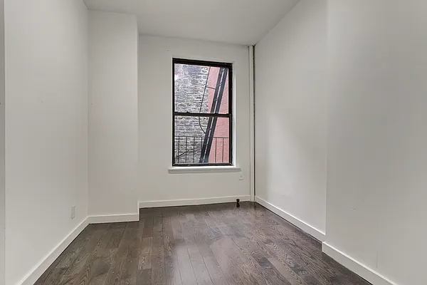 Rented by Creed Realty Group | media 5