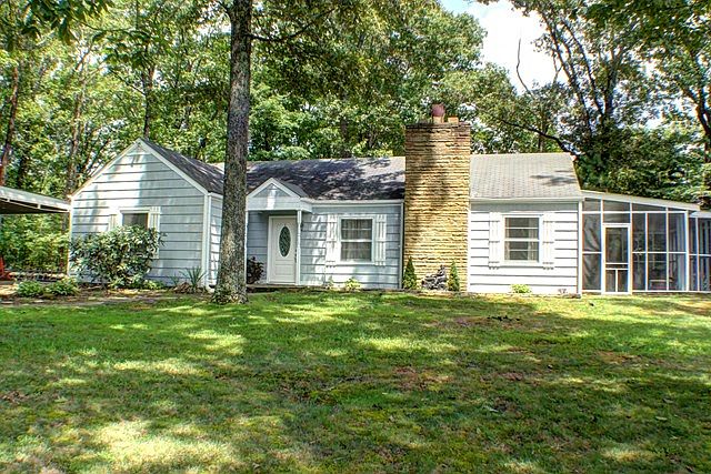 1st image of 1847 Hickory Hill Dr
