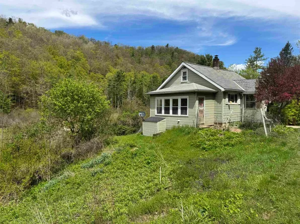 302 US RTE 7, Pownal, VT 05261