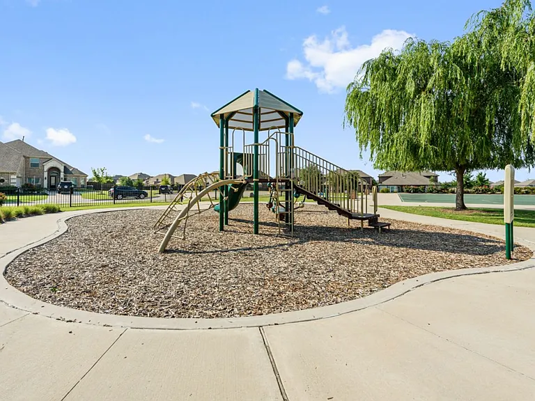 1113 Granger Dr — Photo 42