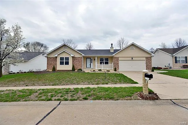 432 White Chapel Dr photo 1