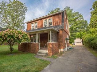121 Highland Ave, Westfield, MA 01085