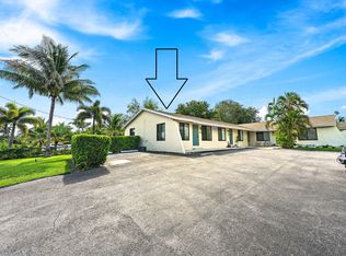 1924 Service Rd, North Palm Beach, FL 33408
