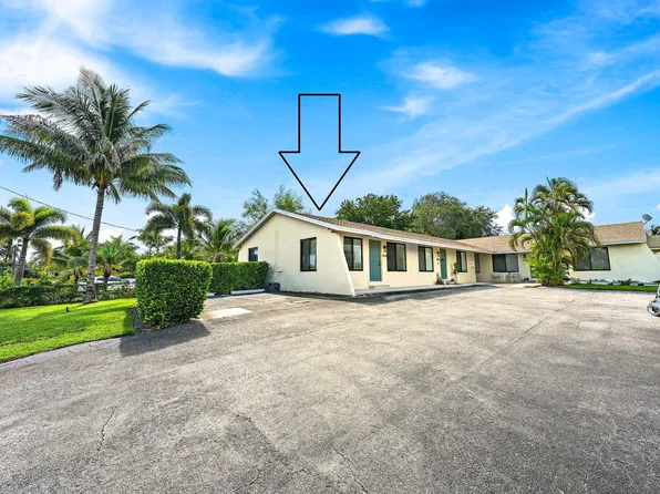 1924 Service Rd, North Palm Beach, FL 33408