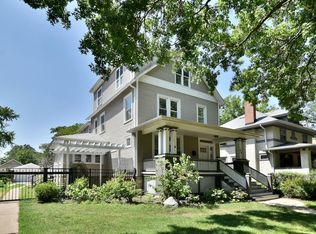 719 Belleforte Ave, Oak Park, IL