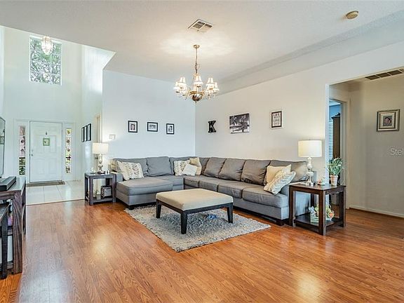 4th image of 5323 War Admiral Dr