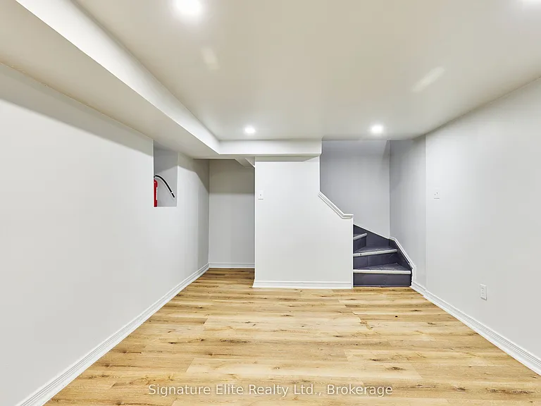 363 Barton St E #3 — Photo 12