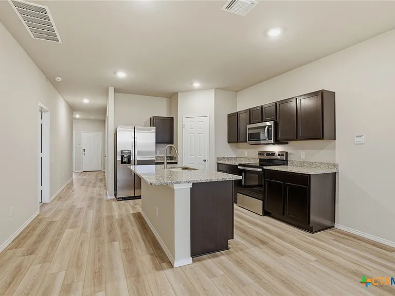 1126 Stone Valley Rd #B — Photo 8