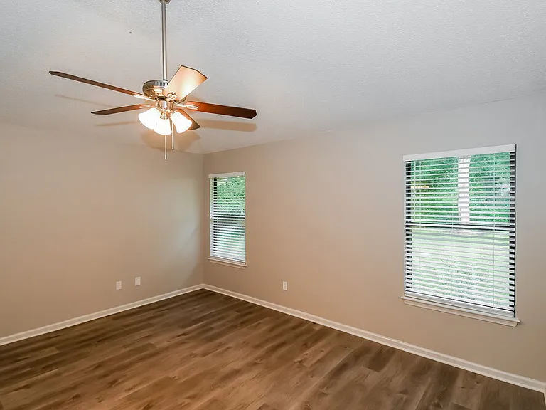 2712 Secret Harbor Dr — Photo 9