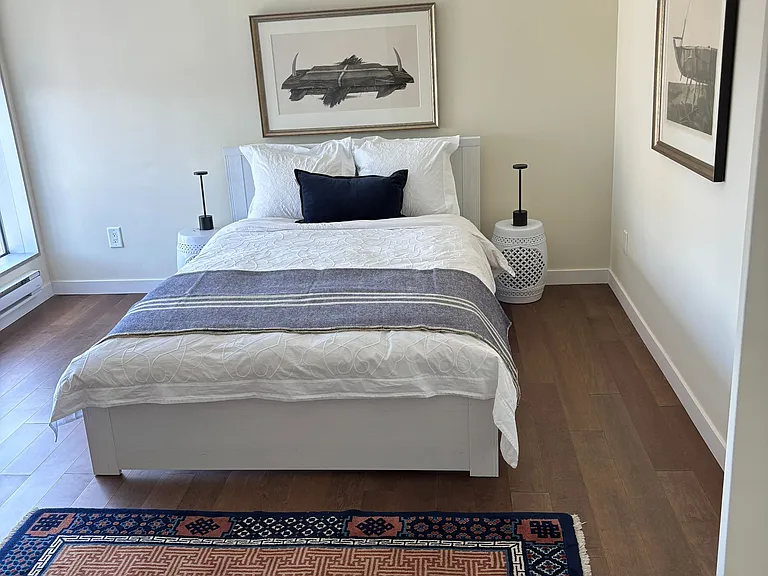 160 George St #2404 — Photo 25