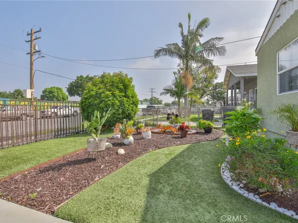 328 E 122nd St, Los Angeles, CA 90061