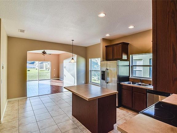 5th image of 3053 Dasha Palm Dr