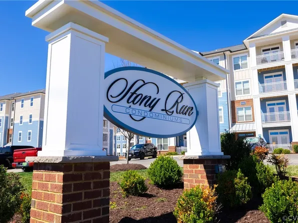 10520 Stony Bluff Dr #108, Ashland, VA 23005