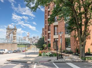 100 Riverside Pl UNIT 301, Covington, KY 41011