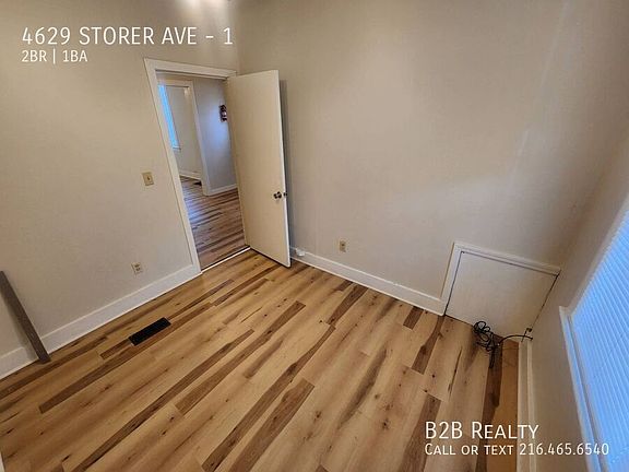 5th image of 4629 Storer Ave APT 1