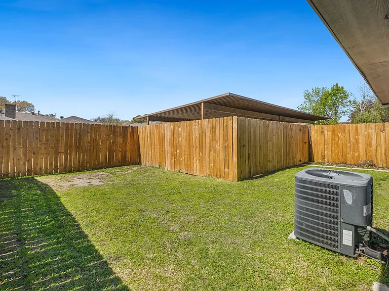 308 Candlewood Pl — Photo 27