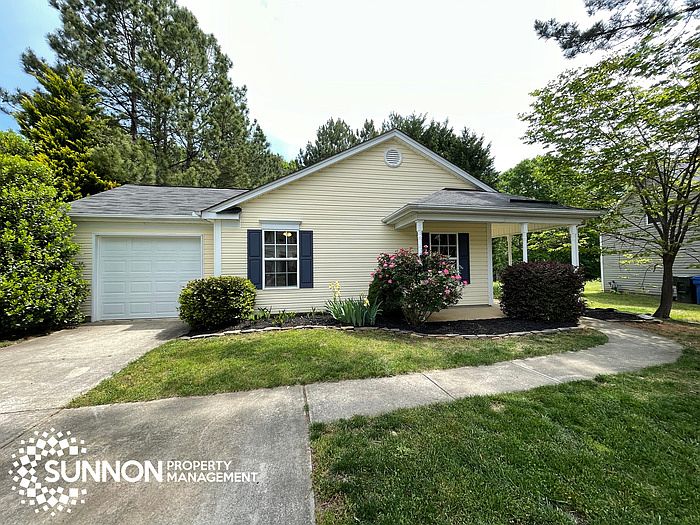 1st image of 160 Brantley Place Dr