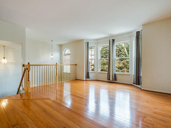 2nd image of 4160 Brookgreen Dr