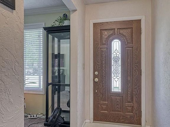 2nd image of 2438 Oak Trail Dr