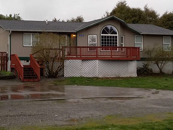 3rd image of 16738 Frazier Ln