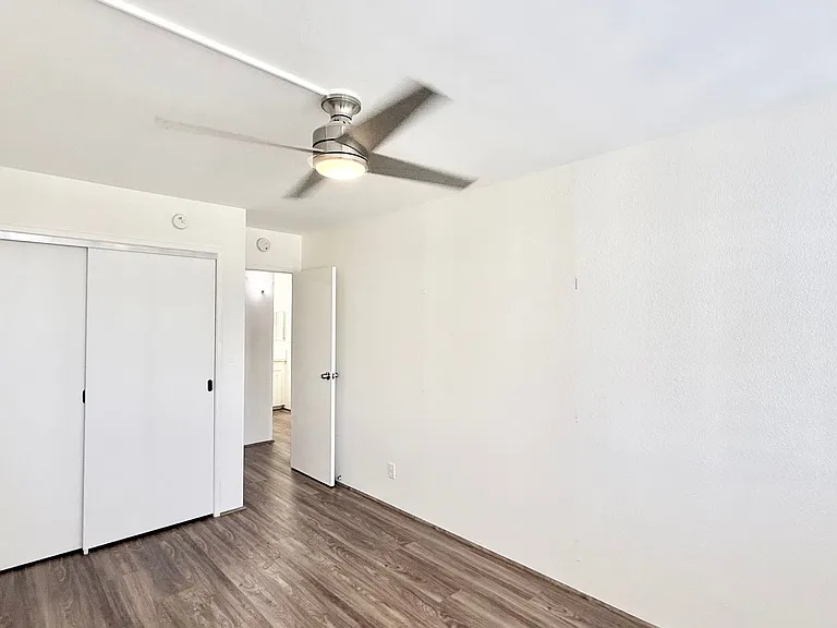 1255 Nuuanu Ave #E1614 — Photo 9