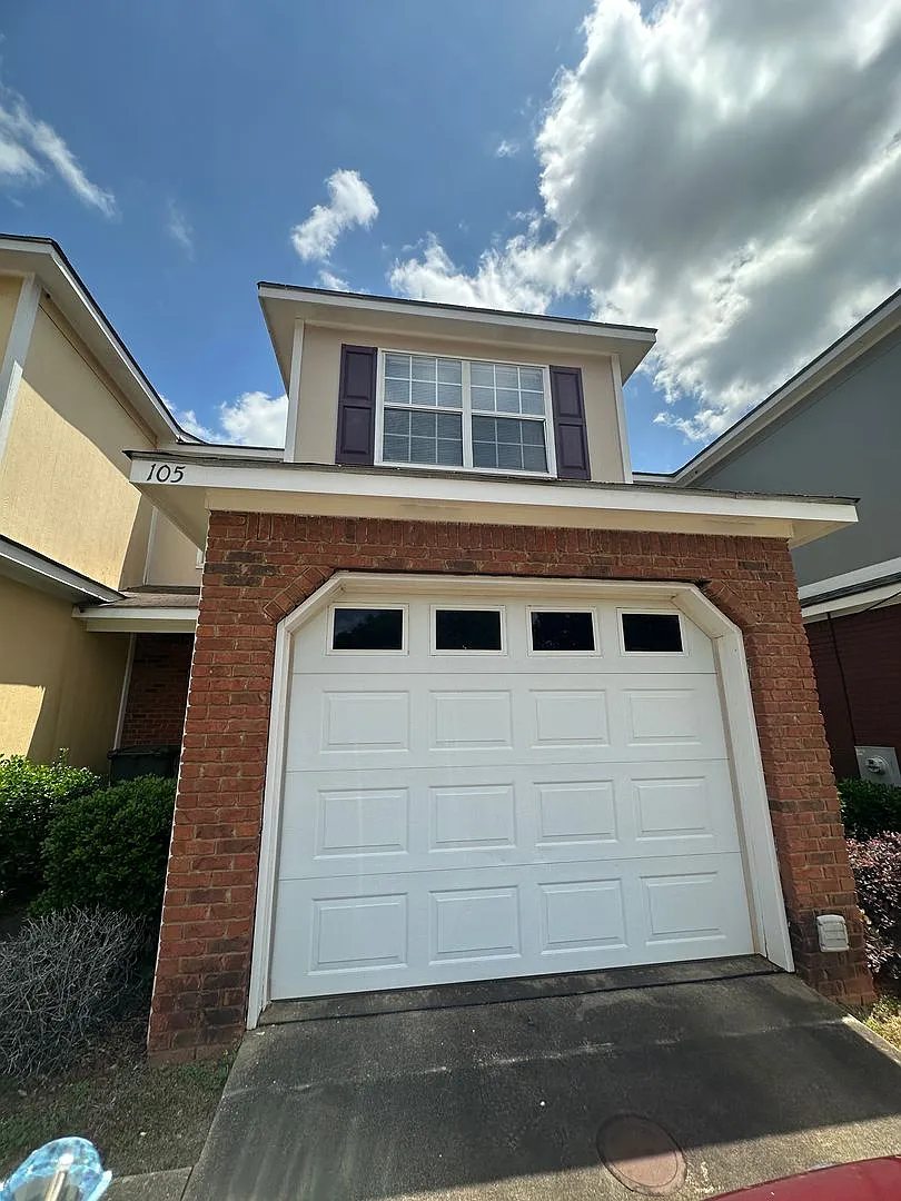 Dunwoody Subdivision — Photo 1
