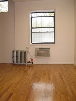 Rented by Tower Brokerage | media 44