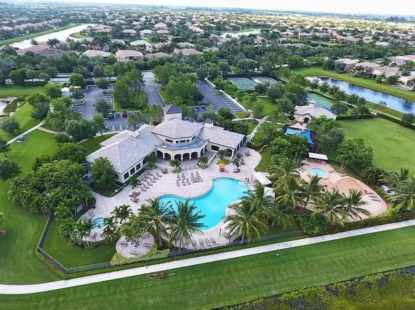 8477 Breezy Hill Dr, Boynton Beach, FL 33473