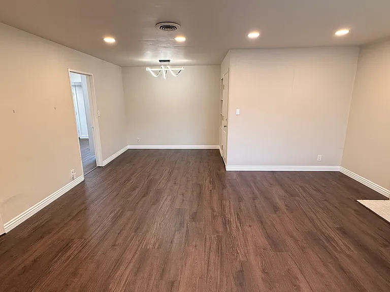 449 Hacienda Ave — Photo 4