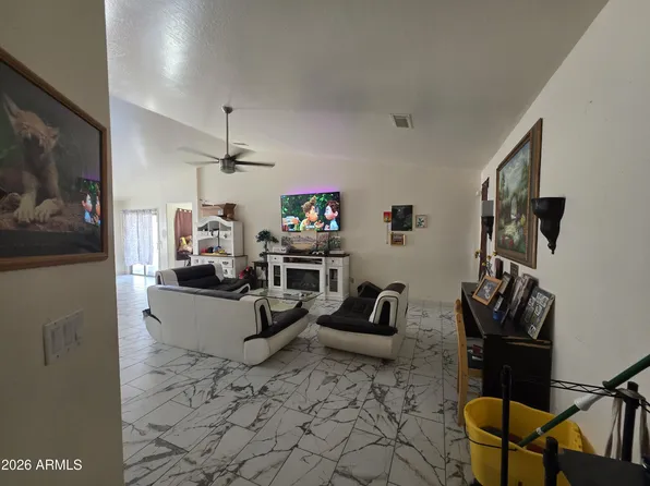 44144 W CYPRESS Lane, Maricopa, AZ 85138