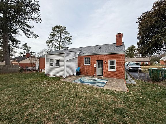 3rd image of 509 Cokesburg Ln