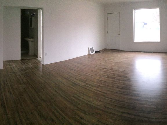 5th image of 107 N Almira Ave