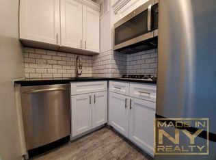 27-10 30th Ave #5E, Astoria, NY 11102